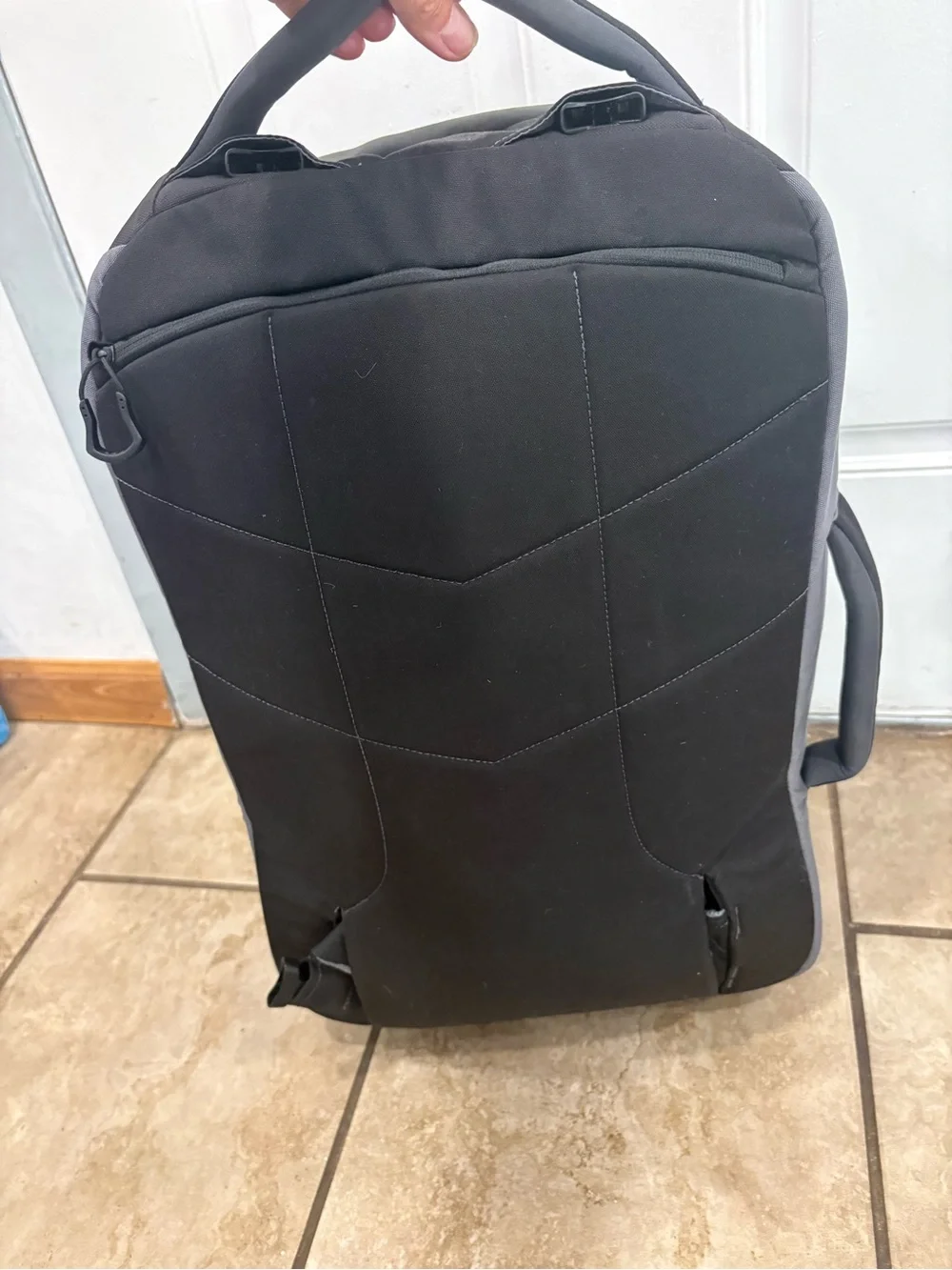 Vanquest SKYCAP-46 Duffel Travel Backpack Black EUC